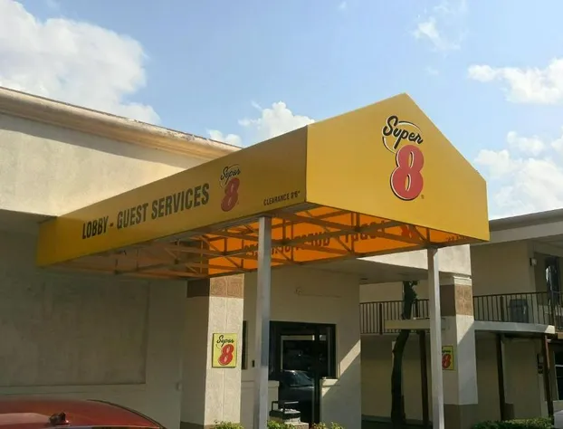 Super 8 by Wyndham Dover hotel detail image 1