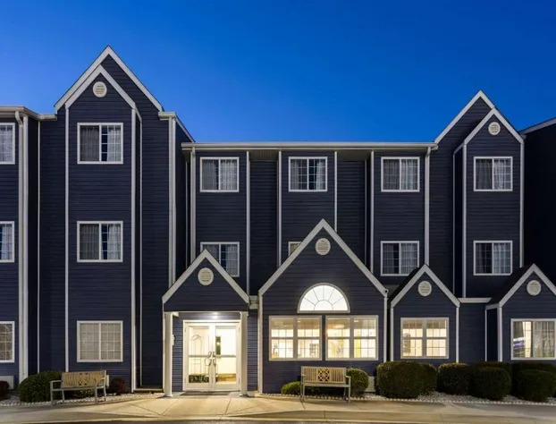 Microtel Inn & Suites by Wyndham Dover hotel detail image 3