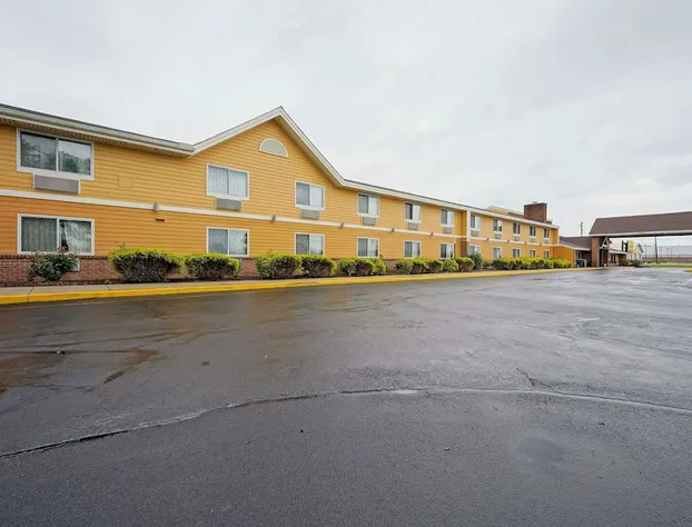 Quality Inn & Suites Harrington - Milford hotel detail image 2