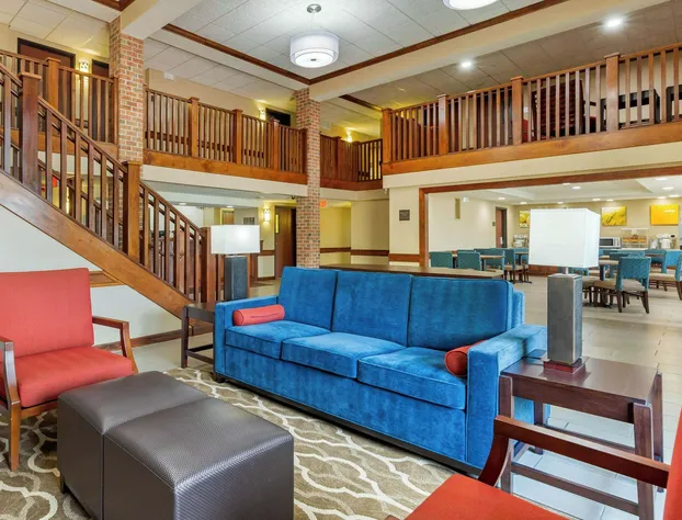 Comfort Inn & Suites Milford hotel detail image 2