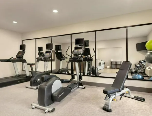 Candlewood Suites Springfield By IHG hotel detail image 2