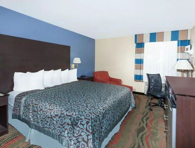 Days Inn by Wyndham Springfield hotel detail image 4