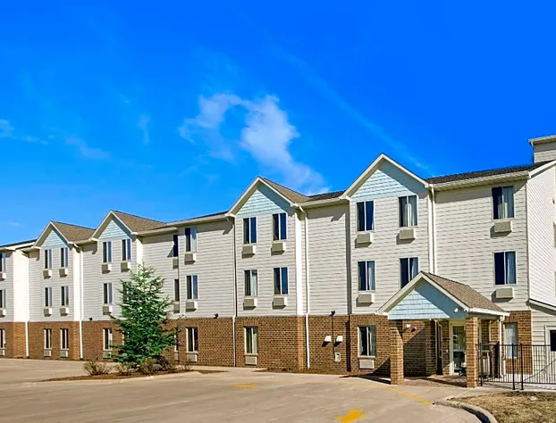 Baymont by Wyndham Jacksonville hotel detail image 3