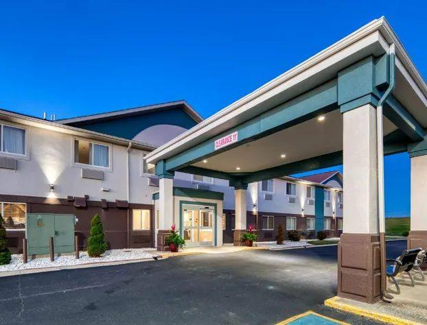 Quality Inn and Suites Springfield Southwest near I-72 hotel detail image 1