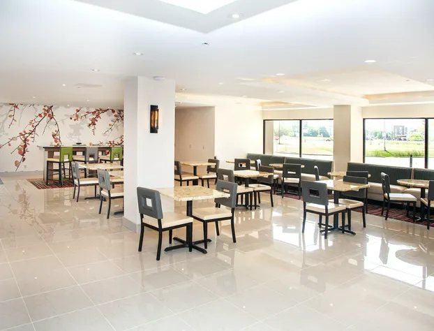 MainStay Suites Springfield IL hotel detail image 4