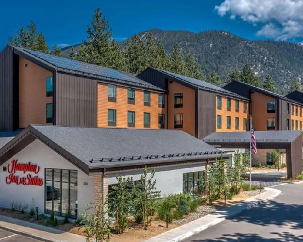 Hampton Inn & Suites South Lake Tahoe hotel hero