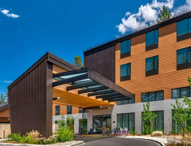 Hampton Inn & Suites South Lake Tahoe hotel detail image 3