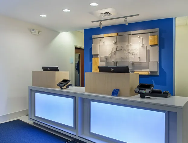 Holiday Inn Express & Suites Lebanon-Nashville Area by IHG hotel detail image 3