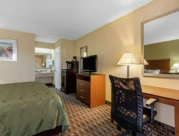 Quality Inn Lebanon hotel detail image 4