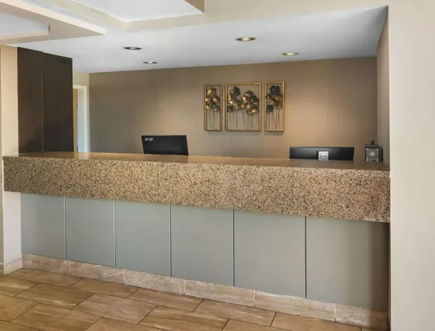 Best Western Plus Osoyoos Hotel & Suites hotel detail image 2