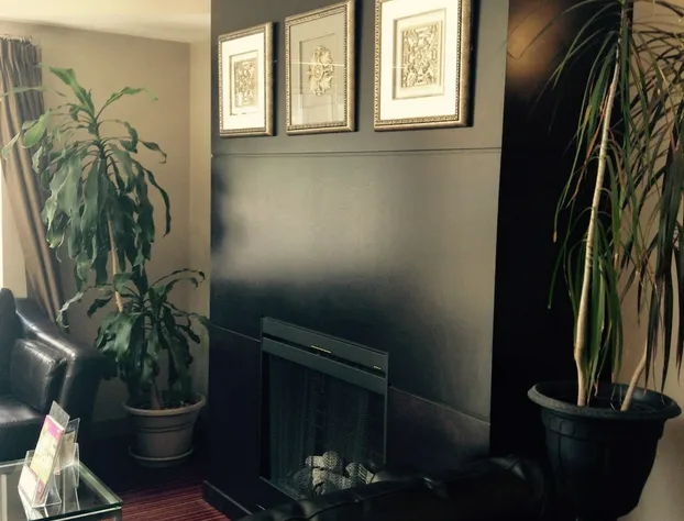 Super 8 by Wyndham West Kelowna BC hotel detail image 4