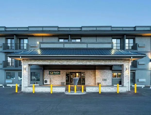 Quality Inn & Suites hotel detail image 3