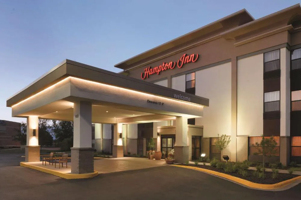 Hampton Inn Minneapolis/St. Paul-Woodbury hotel hero