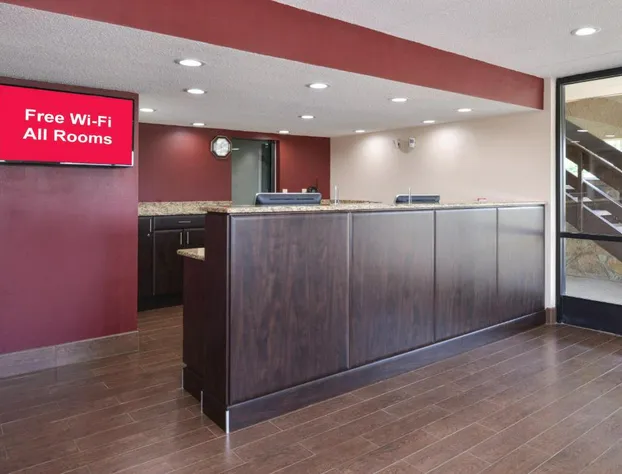 Red Roof Inn Champaign - University hotel detail image 1