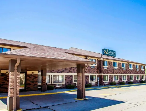 Quality Inn & Suites hotel detail image 1