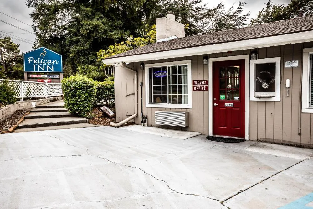 Pelican Inn Monterey hotel hero