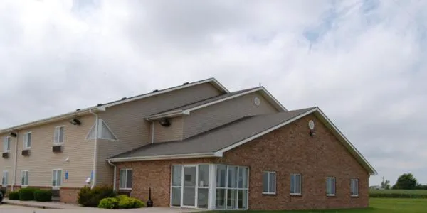 Country Haven Inn hotel hero