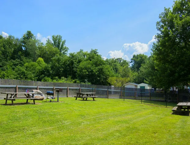 Microtel Inn & Suites by Wyndham Cherokee hotel detail image 2