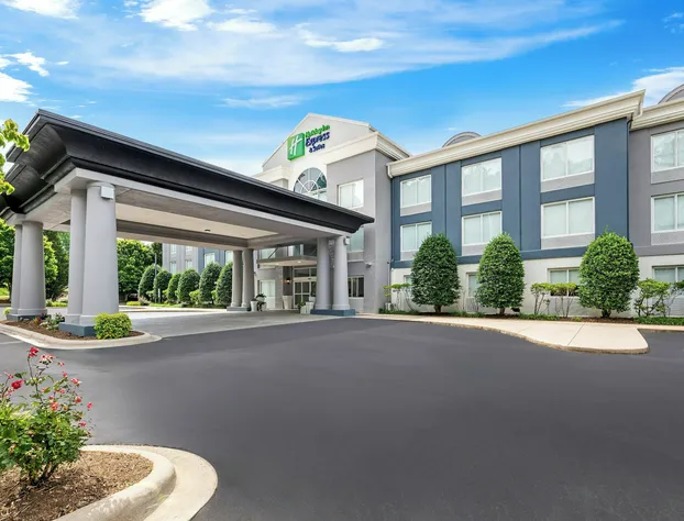 Holiday Inn Express & Suites Sylva - Western Carolina Area by IHG hotel detail image 2