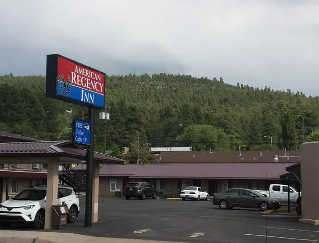 American Regency Inn hotel detail image 1