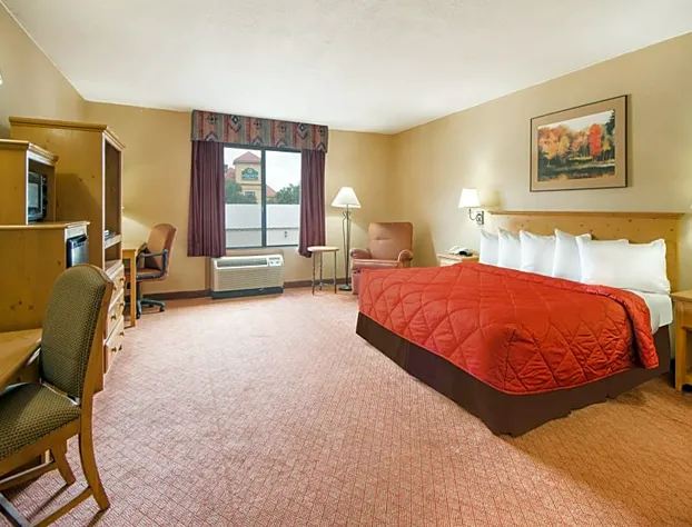 Luxury Inn hotel detail image 4