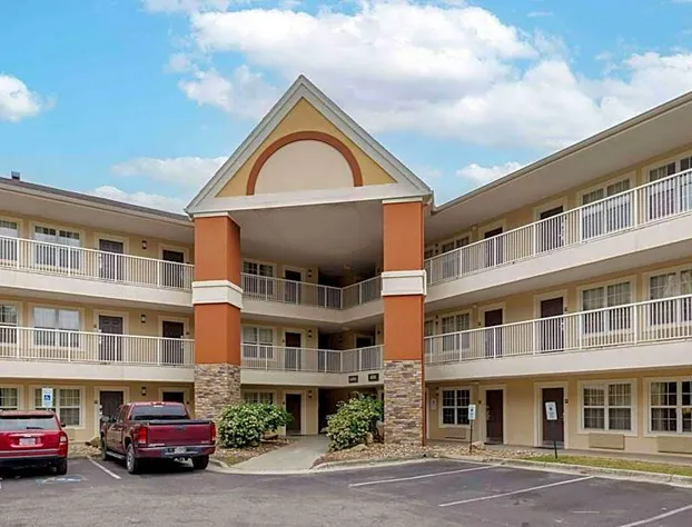 Extended Stay America Select Suites Fayetteville Owen Dr hotel detail image 4