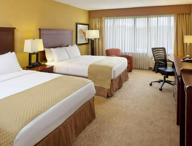 Doubletree by Hilton Hotel Fayetteville hotel detail image 4