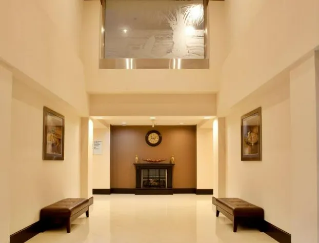 Holiday Inn Express & Suites Hope Mills-Fayetteville Arpt by IHG hotel detail image 2