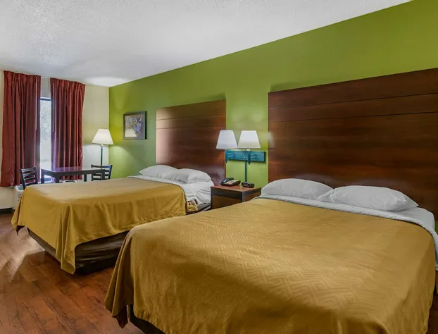 Econo Lodge Fayetteville, NC hotel detail image 1