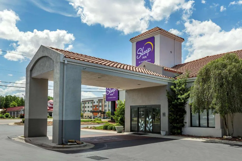Sleep Inn Fayetteville I-95 hotel hero