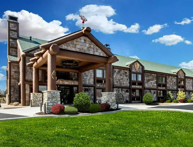 Bass Pro Shops Angler's Lodge hotel detail image 1