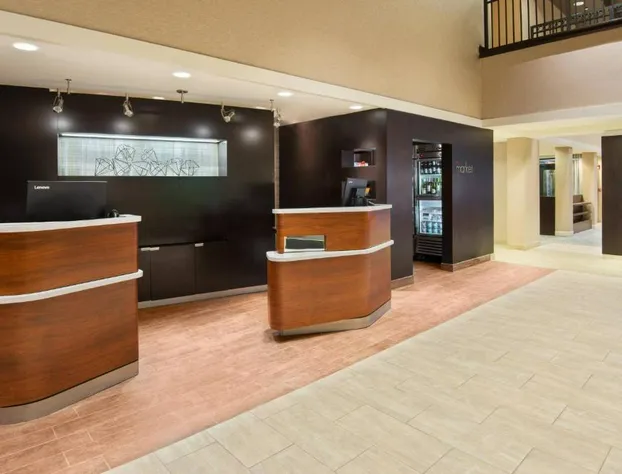 Courtyard by Marriott Springfield Airport hotel detail image 2