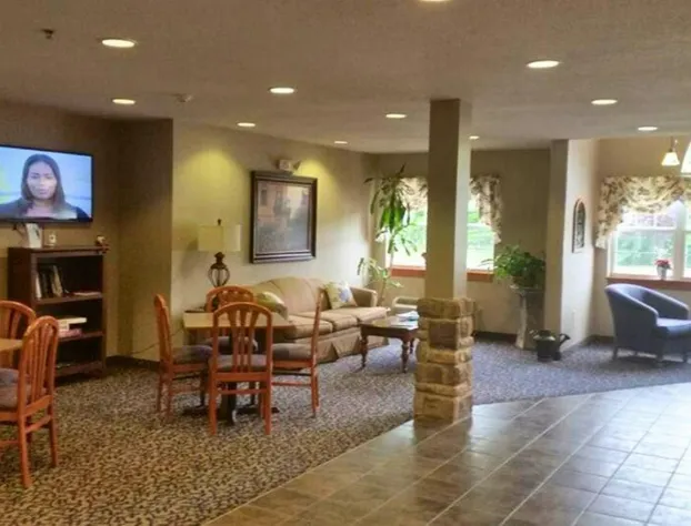 Microtel Inn & Suites by Wyndham Hazelton/Bruceton Mills hotel detail image 3