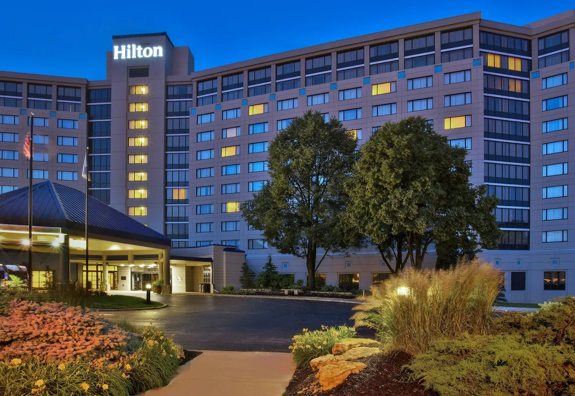 Hilton Chicago/Oak Brook Hills Resort & Conference Center hotel hero