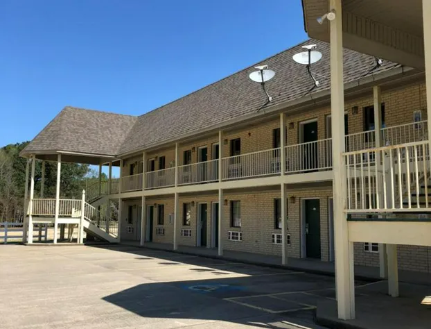 Riverwood Inn of Glenwood hotel detail image 1