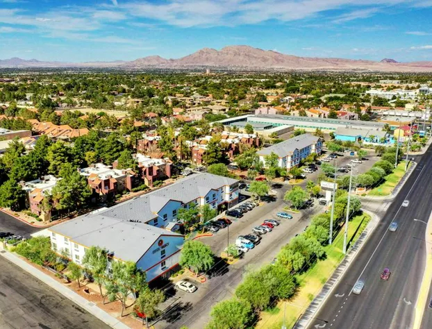 Siegel Select Flamingo hotel detail image 1