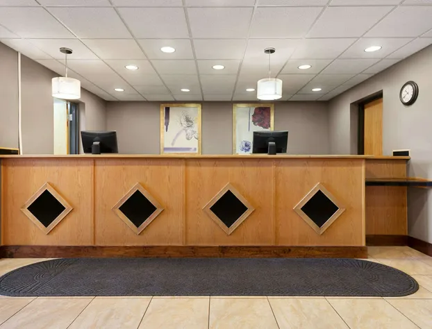 Howard Johnson by Wyndham Billings hotel detail image 3