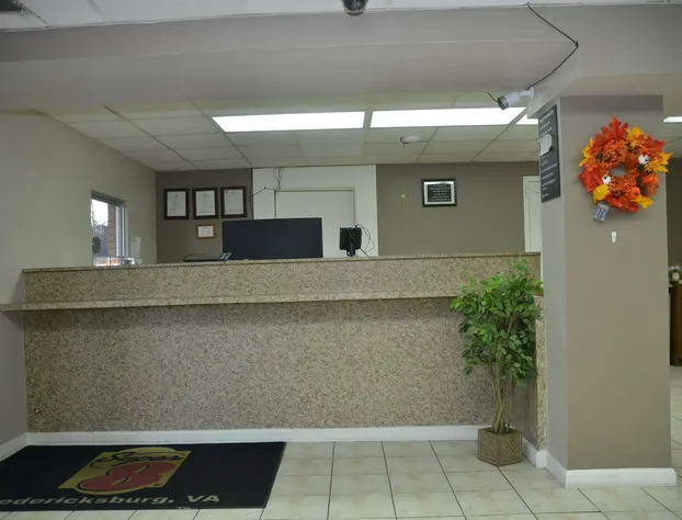 Super 8 by Wyndham Fredericksburg hotel detail image 3