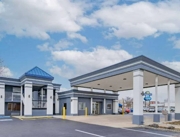 Days Inn by Wyndham Fredericksburg North hotel detail image 3