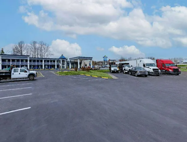 Days Inn by Wyndham Fredericksburg North hotel detail image 4