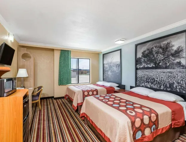 Super 8 by Wyndham Midland hotel detail image 4