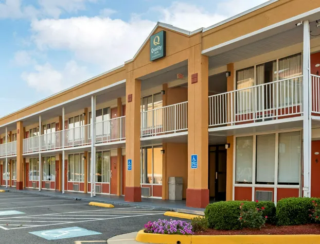 Quality Inn Fredericksburg near Historic Downtown hotel detail image 1