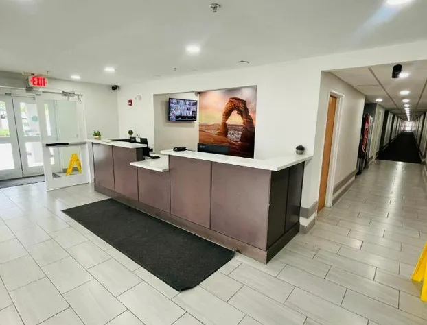 Royal Inn hotel detail image 3