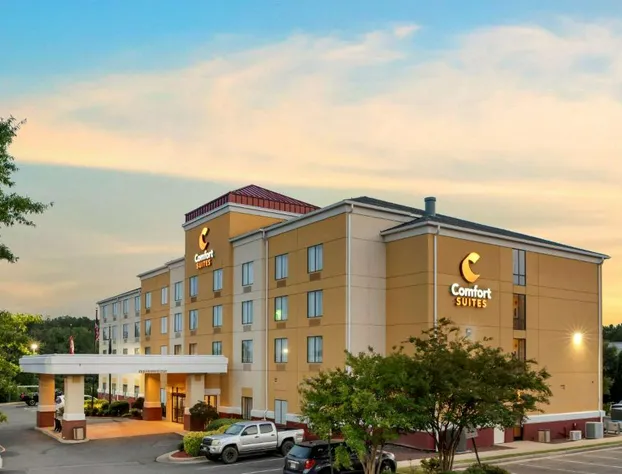 Comfort Suites Fredericksburg North hotel detail image 1