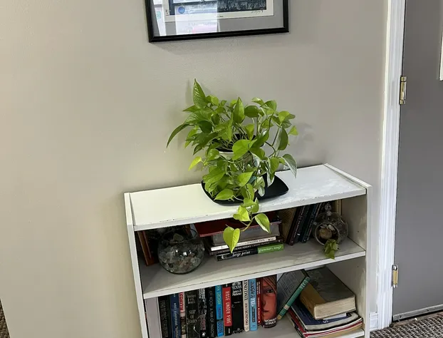 Oswego Inn hotel detail image 4