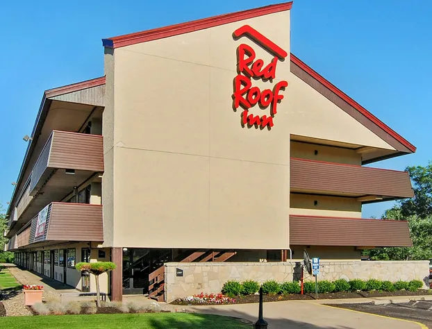 Red Roof Inn Toledo - University hotel detail image 1