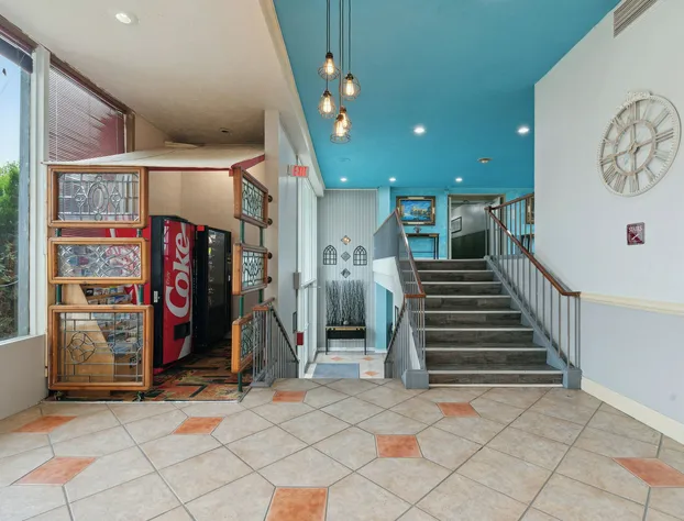 Miami Suites Hotel hotel detail image 4