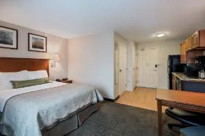 Candlewood Suites Perrysburg by IHG hotel detail image 3