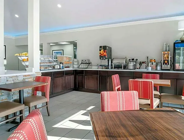 Comfort Inn East hotel detail image 4