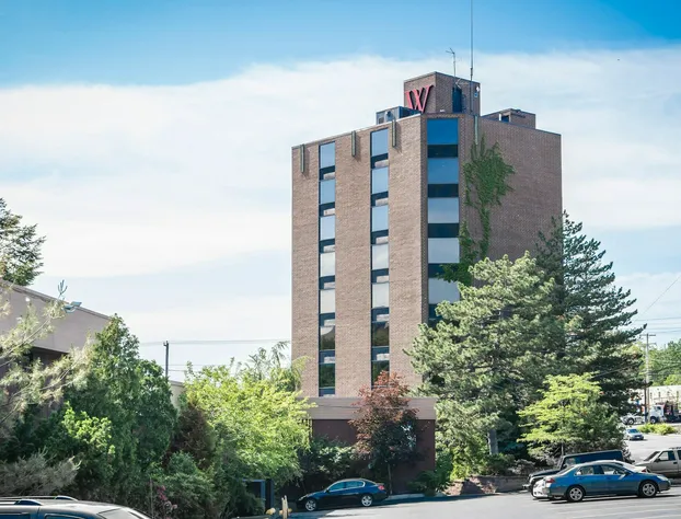 The Woodlands hotel detail image 2